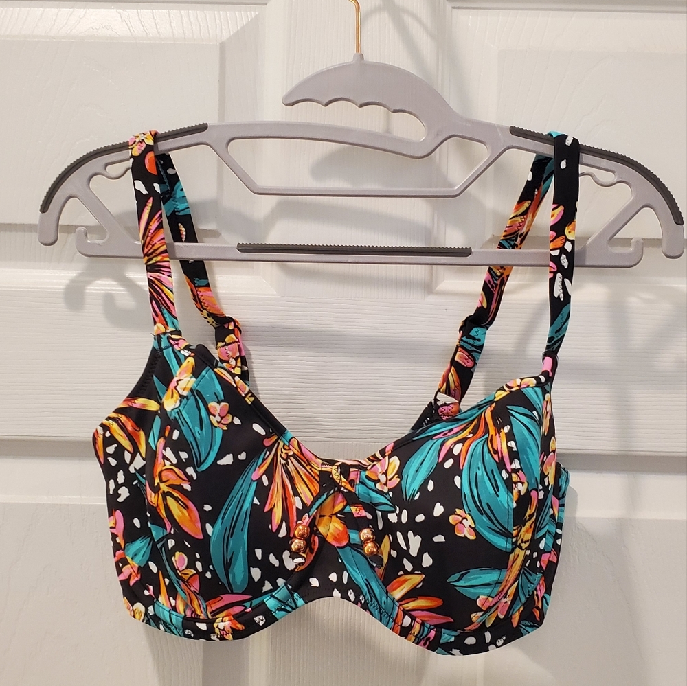 Like New Freya Wild Daisy Sweetheart Padded Bikini Top - 32FF